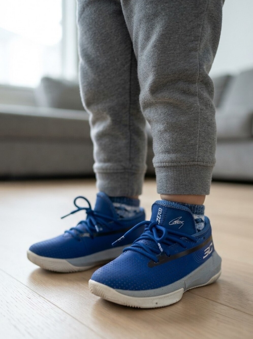 Under Armour 3ZERO Kids Sneakers  Size 1 Little Boy
